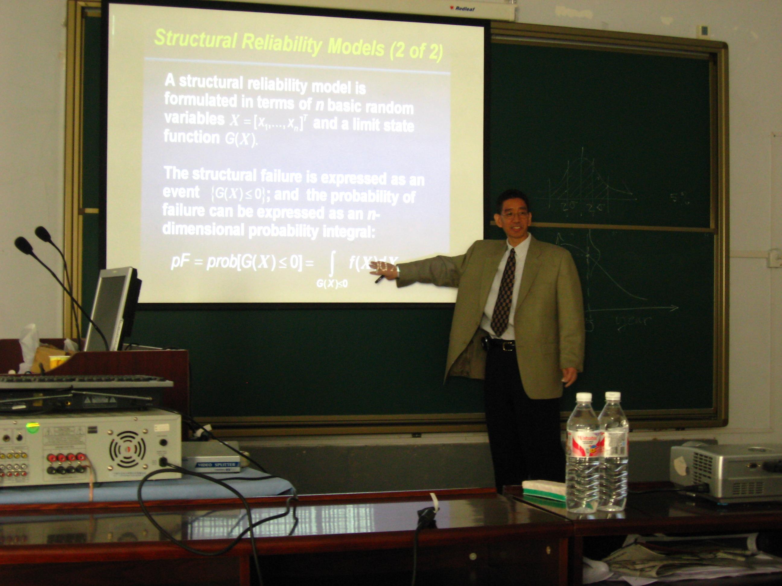 美国德州大学奥斯汀分校Zhanmin Zhang教授莅临黑料正能量
黑料正能量
参观访问